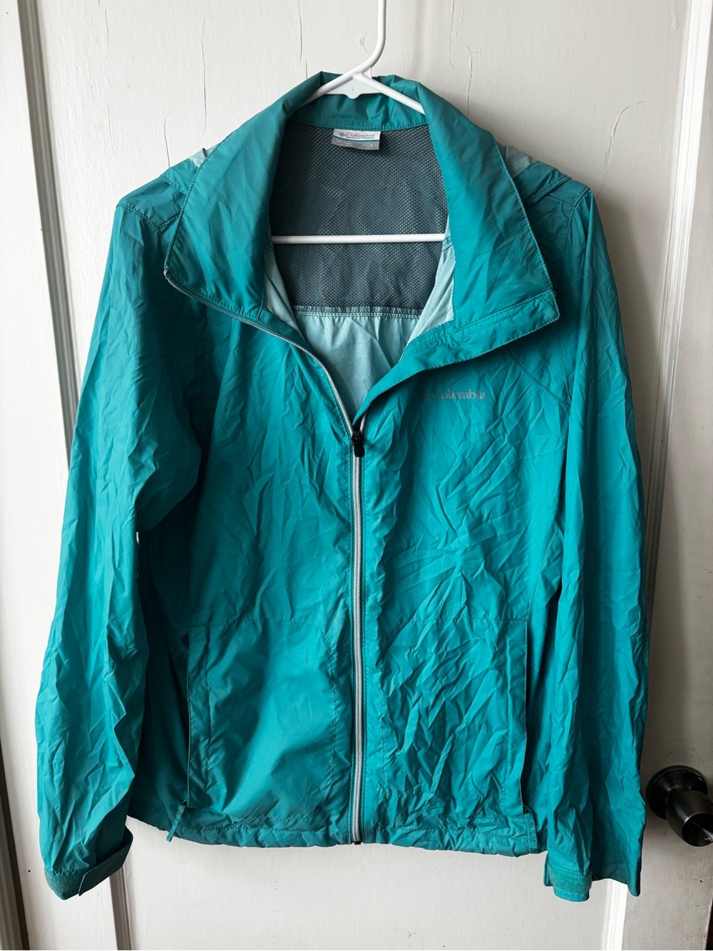 Columbia Teal Women's Lightweight Packable Windbreaker Jacket